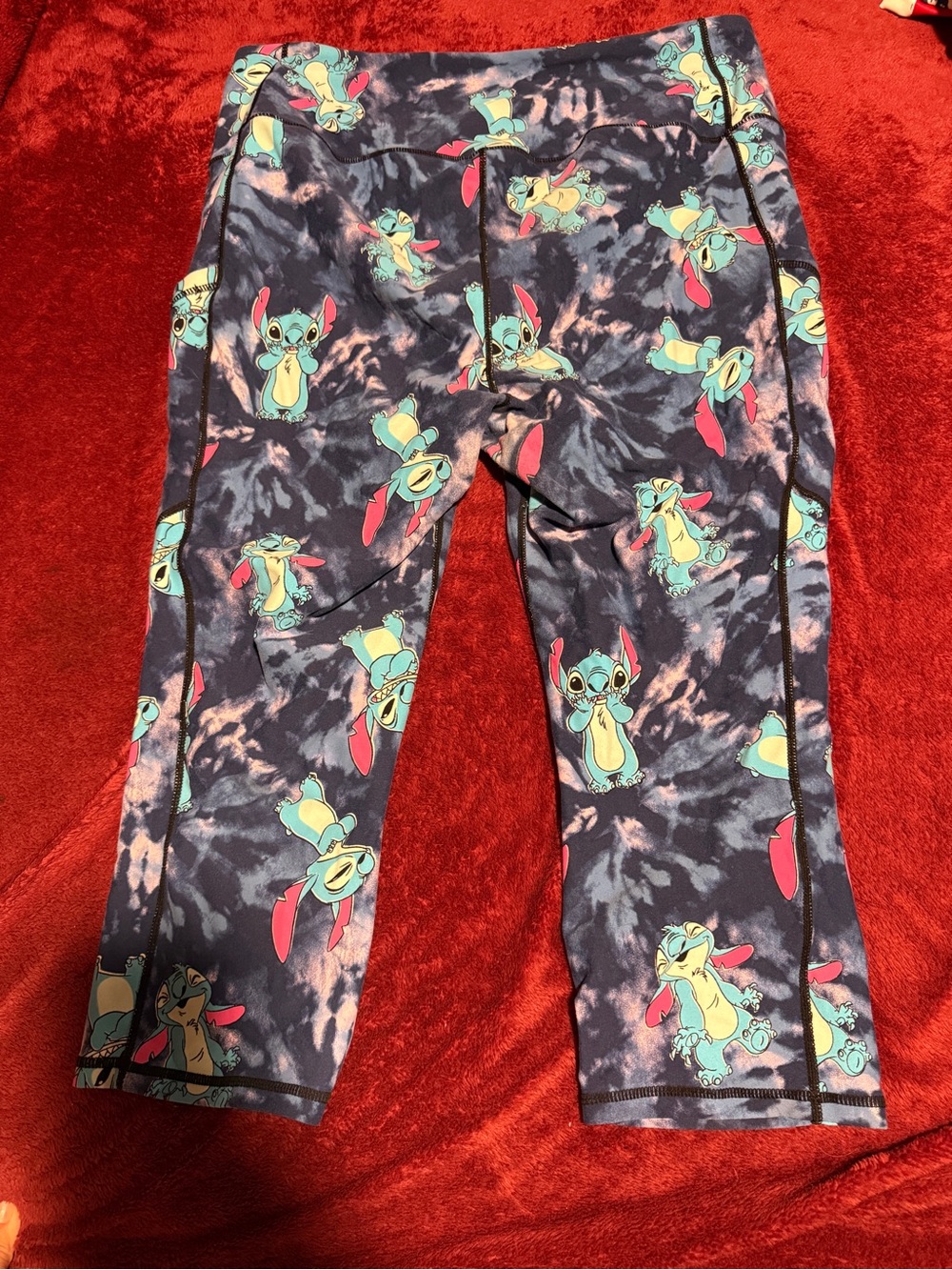 Stitch Print Active Capri Leggings